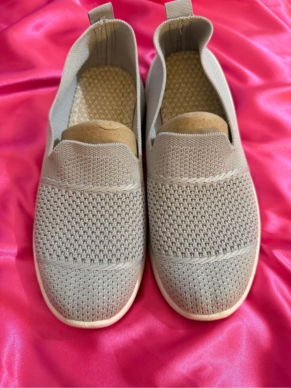 Women’s Knit Casual Shoes - Beige